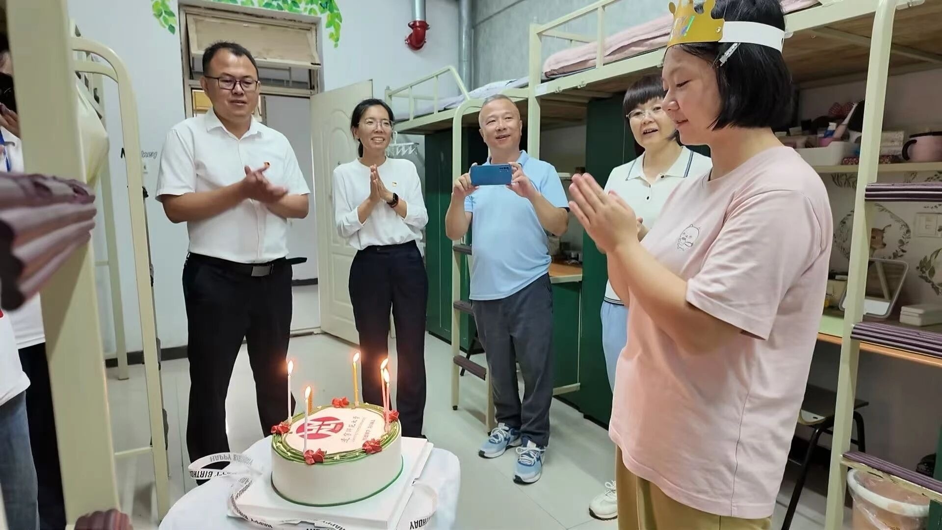 博雅同伴，文苑迎芳华...